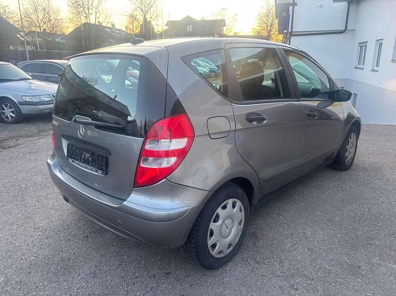 Gebraucht Mercedes A150 95 PS (69 kW) 2006 Kometgrau  metalliclack Kleinwagen