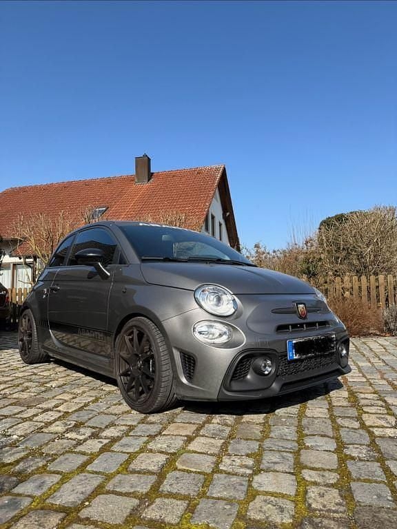 Gebraucht Abarth 595 Esseesse 179 PS (131 kW) 2021 Grau Kleinwagen