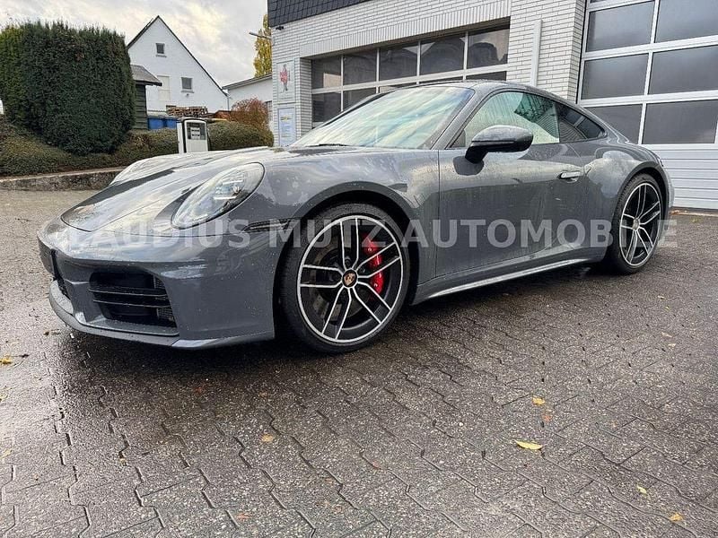 Gebraucht Porsche 992 Sport 480 PS (353 kW) 2025 Grau Coupé