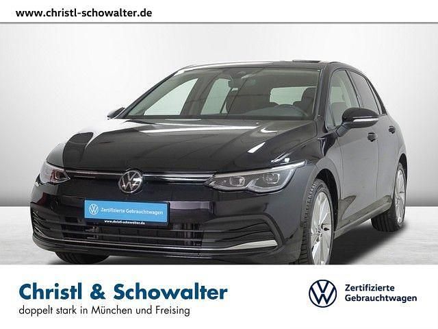 Schwarz Gebraucht 2023 VW Golf VIII Move Limousine | 26.410 € (Guter Preis) - Bild 1/4