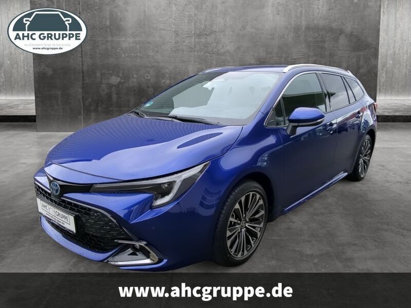 Blau Gebraucht 2025 Toyota Corolla Business Edition Kombi | 34.990 € (Etwas zu teuer) - Bild 1/4