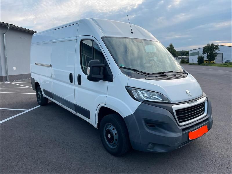 Weiß Gebraucht 2016 Peugeot Boxer Van | 7.700 € (Superpreis) - Bild 1/4