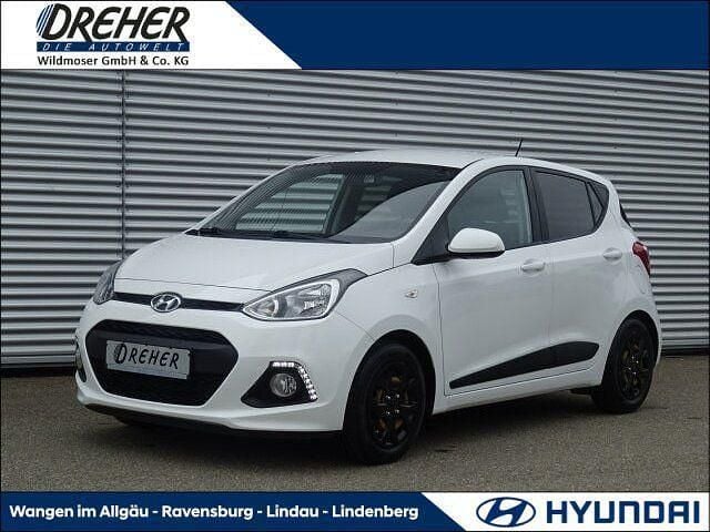 Polar white Gebraucht 2016 Hyundai i10 Basis Kleinwagen | 8.990 € (Etwas zu teuer) - Bild 1/4