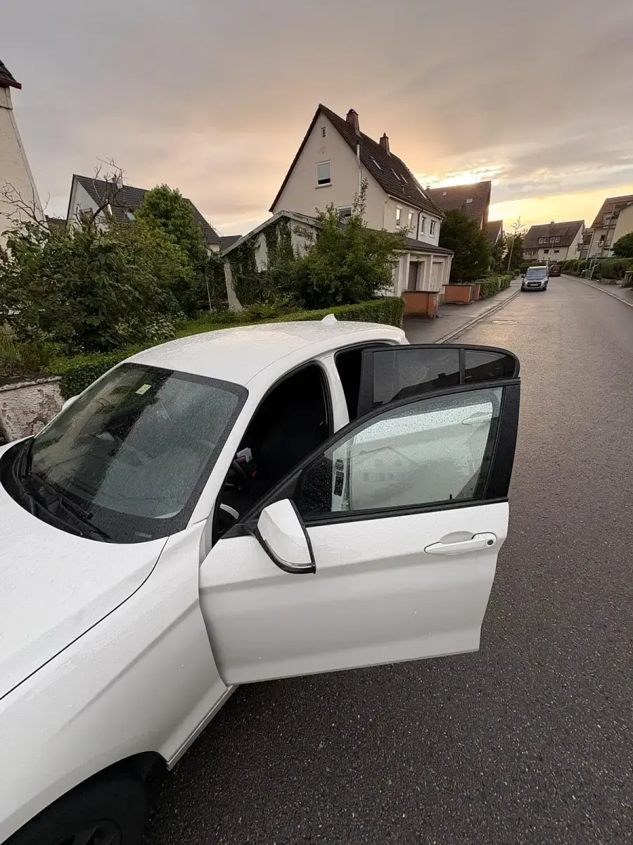 Gebraucht BMW 114 102 PS (75 kW) 2014 Weiß Kleinwagen