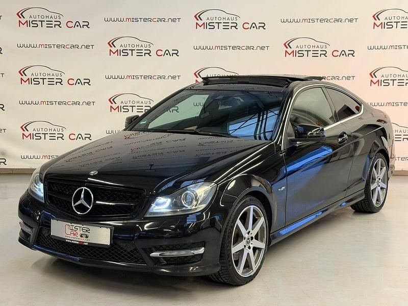 Gebraucht Mercedes C250 AMG line 204 PS (150 kW) 2012 Schwarz Coupé