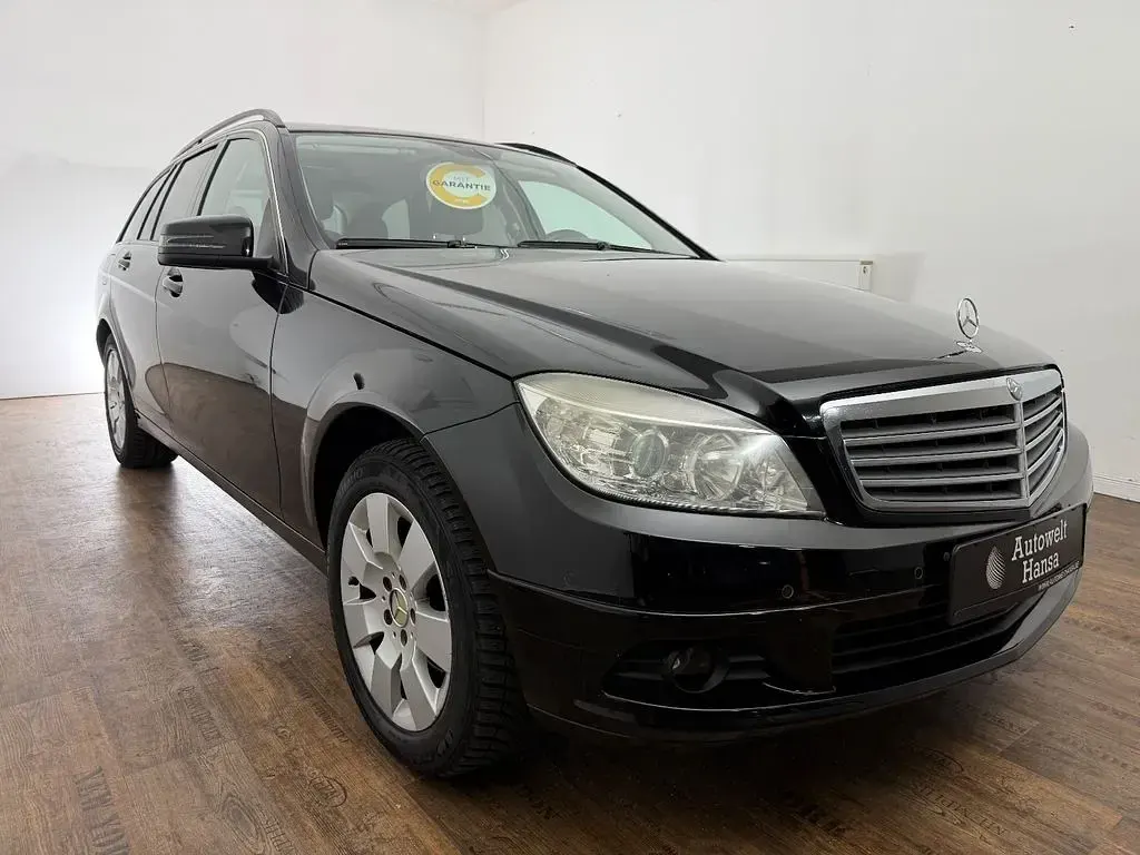 Gebraucht Mercedes C180 156 PS (114 kW) 2009 Schwarz Limousine