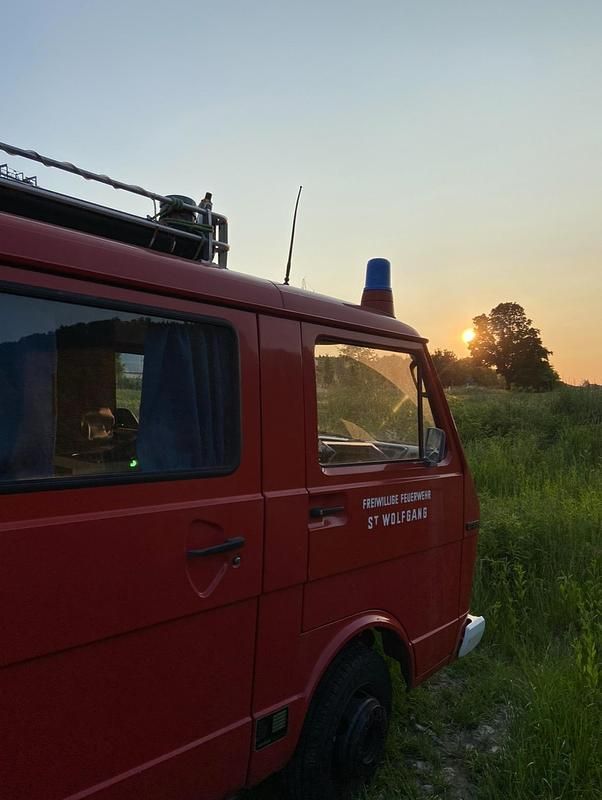 Rot Gebraucht 1981 VW LT Van / Kleinbus | 10.950 € - Bild 1/2