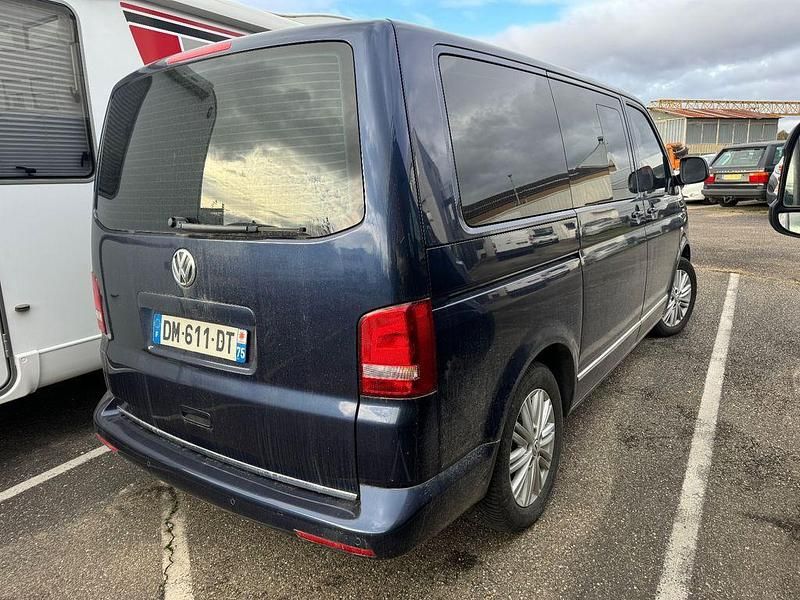 Gebraucht VW Multivan Highline 204 PS (150 kW) 2014 Blau Van