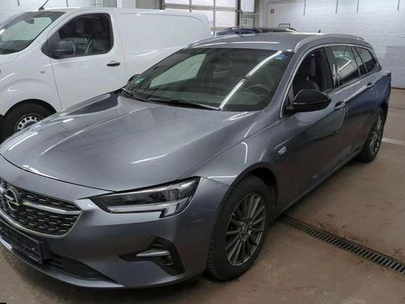 Gebraucht Opel Insignia Elegance 174 PS (127 kW) 2022 Grau metallic Kombi