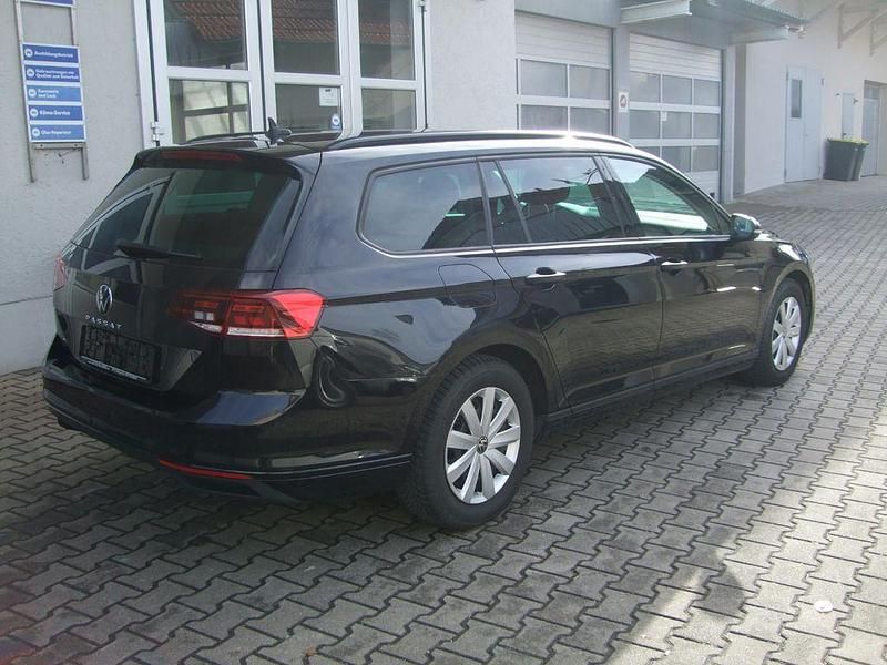 Gebraucht VW Passat Conceptline 122 PS (89 kW) 2020 Schwarz Limousine