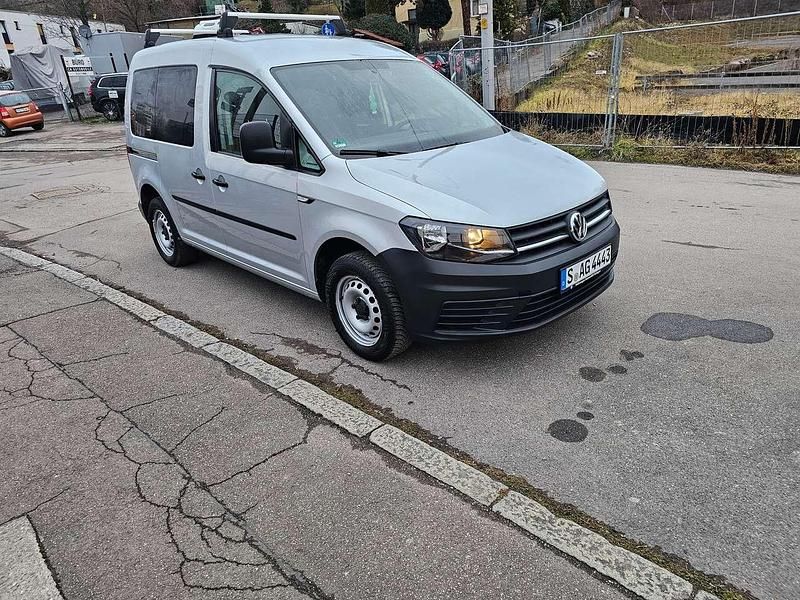 Gebraucht VW Caddy 102 PS (75 kW) 2016 Reflexsilber metallic Van / Kleinbus