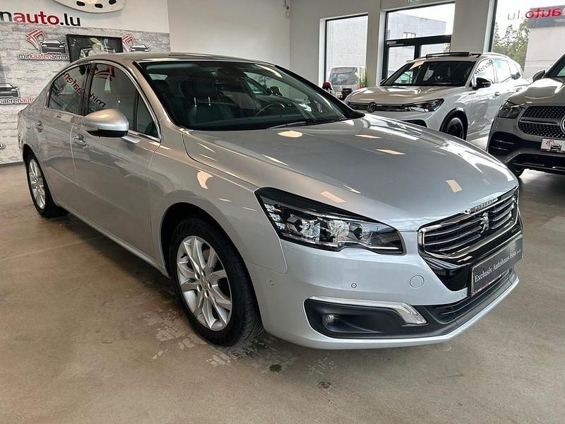 Gebraucht Peugeot 508 Allure 165 PS (121 kW) 2016 Grau Limousine