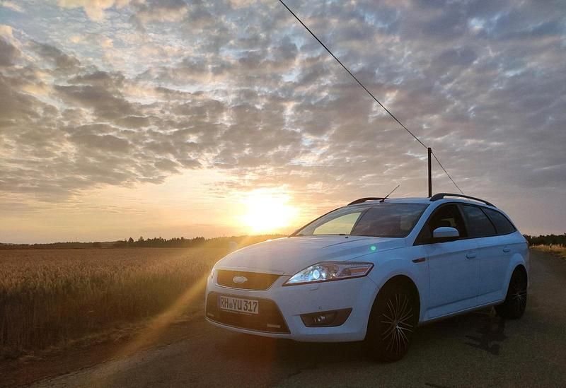 Gebraucht Ford Mondeo 127 PS (93 kW) 2009 Weiß Kombi