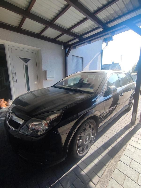 Gebraucht Opel Vectra 150 PS (110 kW) 2009 Schwarz Kombi