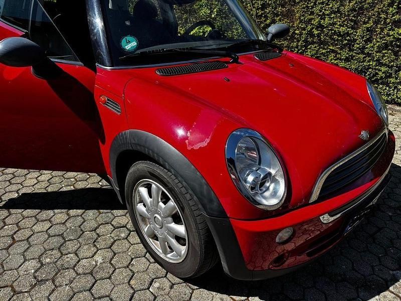 Second-hand Mini ONE 90 CP (66 kW) 2005 Roșu Hatchback