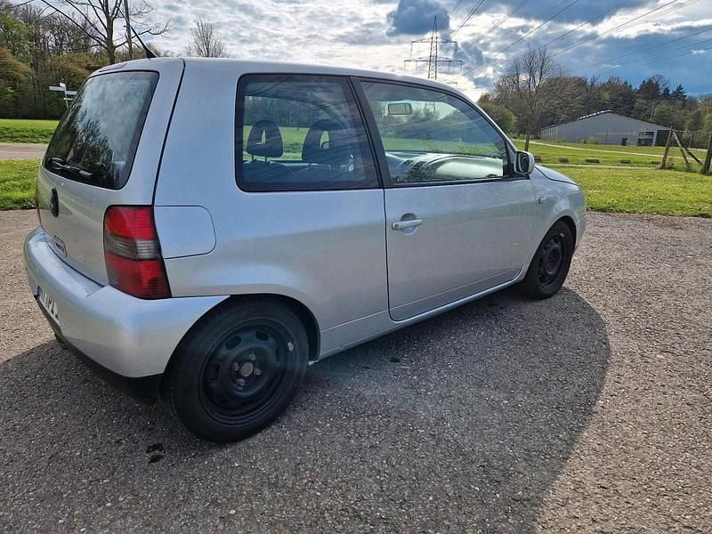 Second-hand VW Lupo 101 CP (74 kW) 2000 Argintiu Hatchback