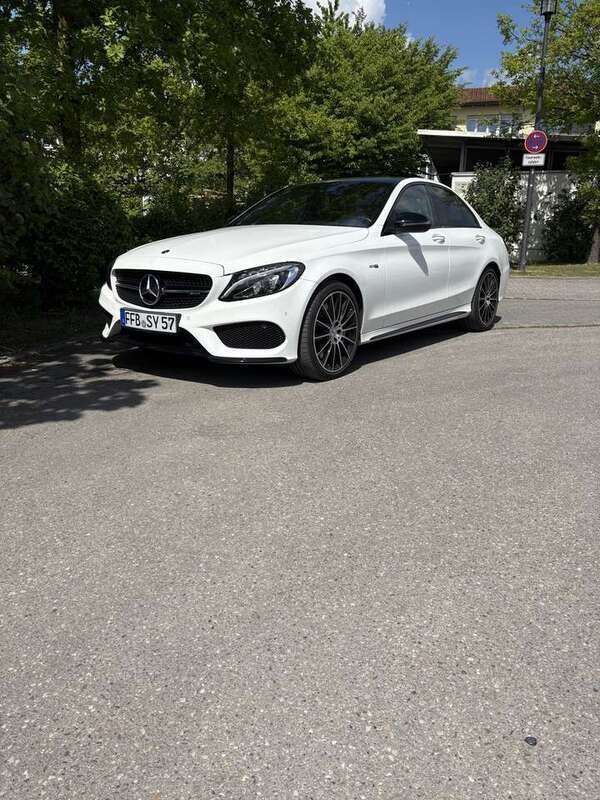 Weiß Gebraucht 2018 Mercedes C450 AMG AMG Limousine | 38.500 € (Etwas zu teuer) - Bild 1/4