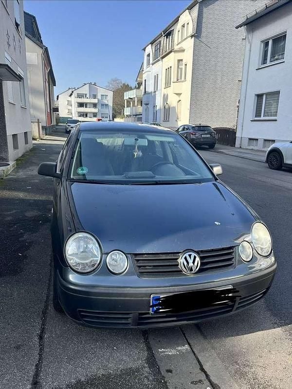 Gebraucht VW Polo Comfortline 64 PS (47 kW) 2003 Grau Limousine