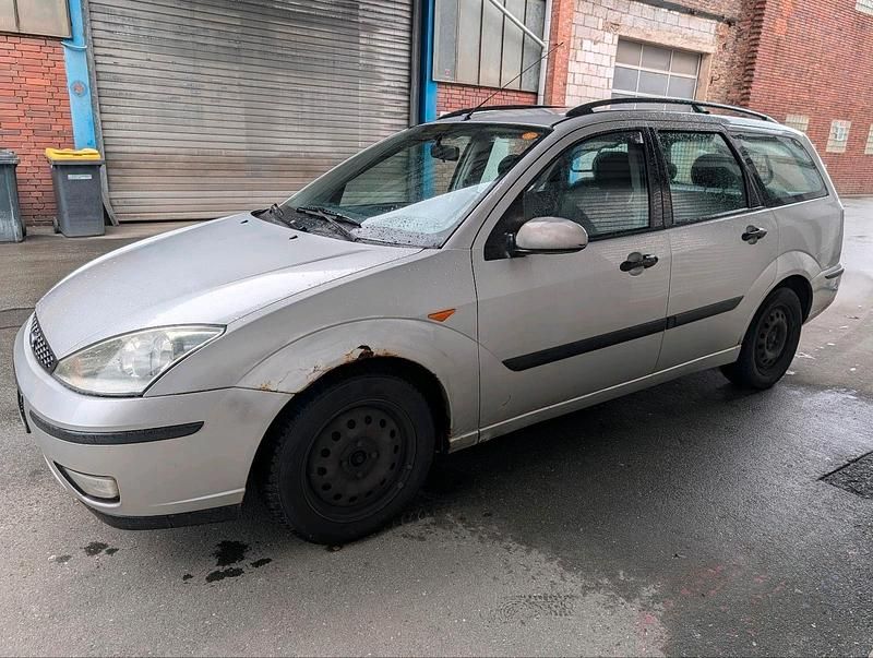Gebraucht Ford Focus 115 PS (84 kW) 2004 Silber Kombi