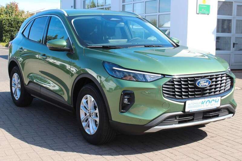Burstinggreen Gebraucht 2024 Ford Kuga Titanium SUV | 28.900 € (Superpreis) - Bild 1/4
