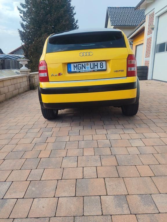 Gebraucht Audi A2 110 PS (80 kW) 2003 Gelb Kleinwagen