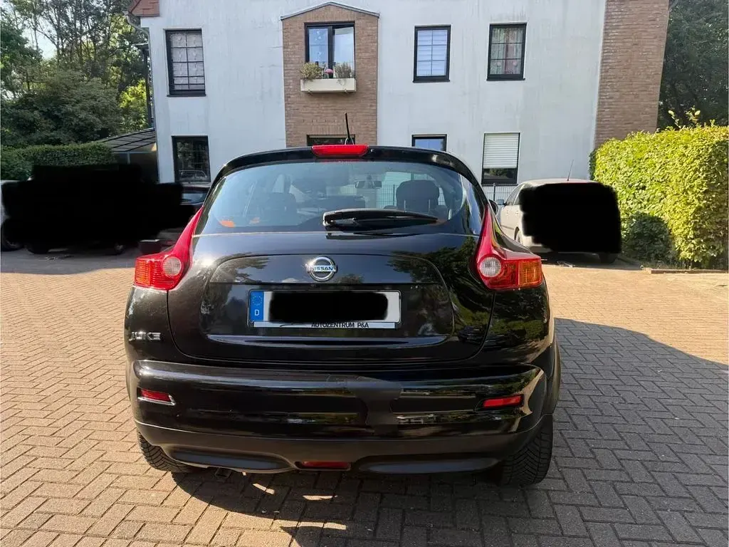 Gebraucht Nissan Juke Acenta 117 PS (86 kW) 2012 Schwarz SUV