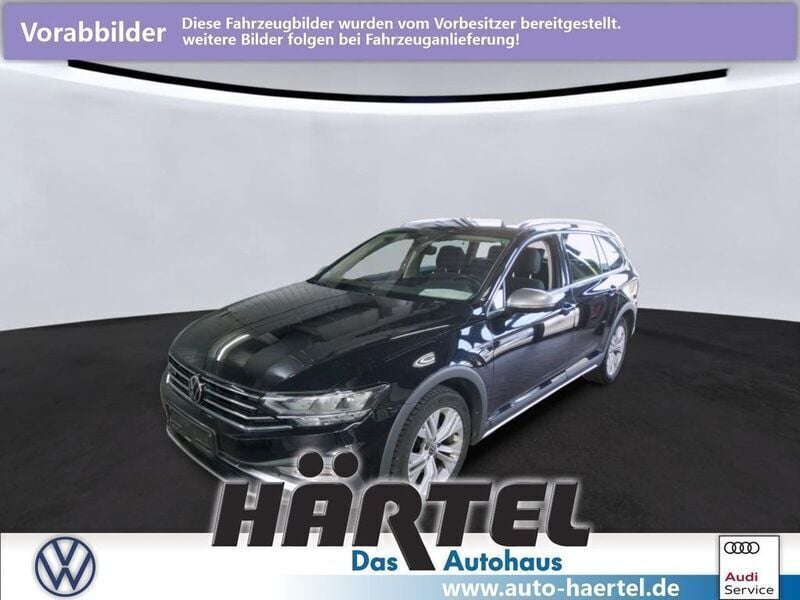 Deep black perleffekt, pearl effect Gebraucht 2022 VW Passat Alltrack Kombi | 29.000 € (Guter Preis) - Bild 1/4