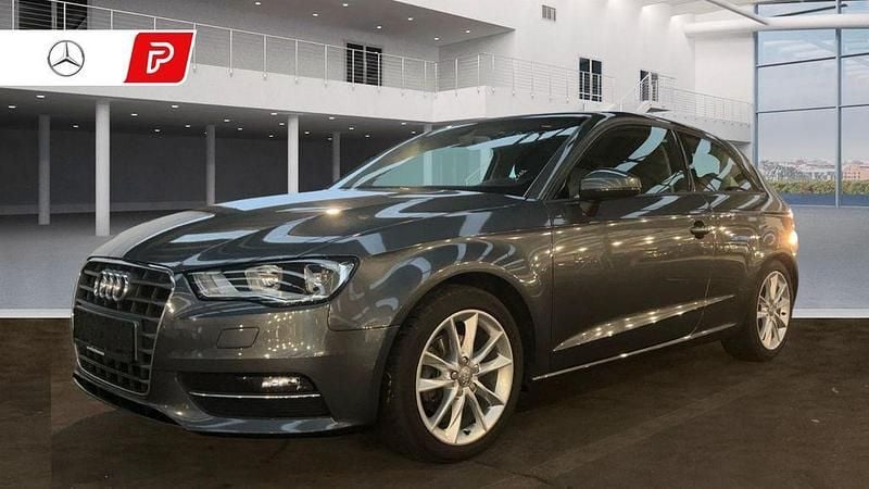 Gebraucht Audi A3 Ambition 125 PS (91 kW) 2014 Grau Kleinwagen