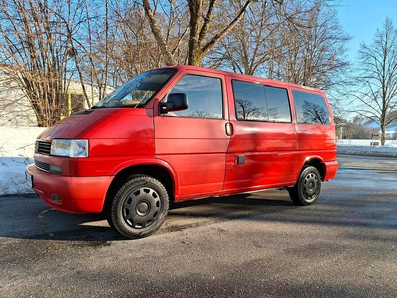 Gebraucht VW Multivan 110 PS (80 kW) 1997 Rot Van / Kleinbus