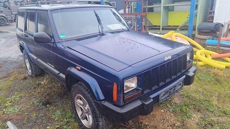 Gebraucht Jeep Cherokee Sport 116 PS (85 kW) 2000 Blau SUV