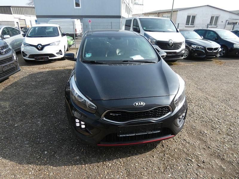 Gebraucht Kia ProCeed GT-Track 204 PS (150 kW) 2015 Schwarz Kleinwagen