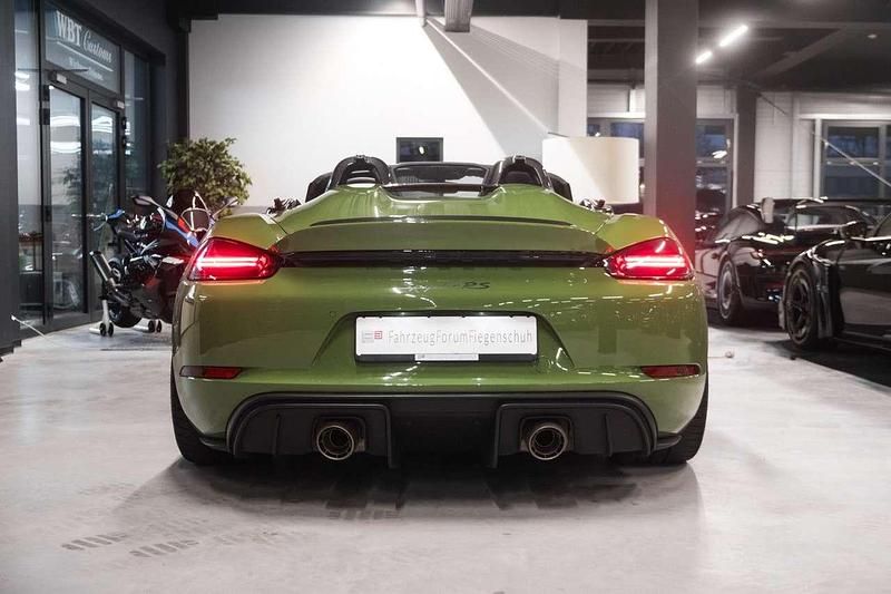 Gebraucht Porsche 718 Boxster 500 PS (367 kW) 2024 Olive Cabrio