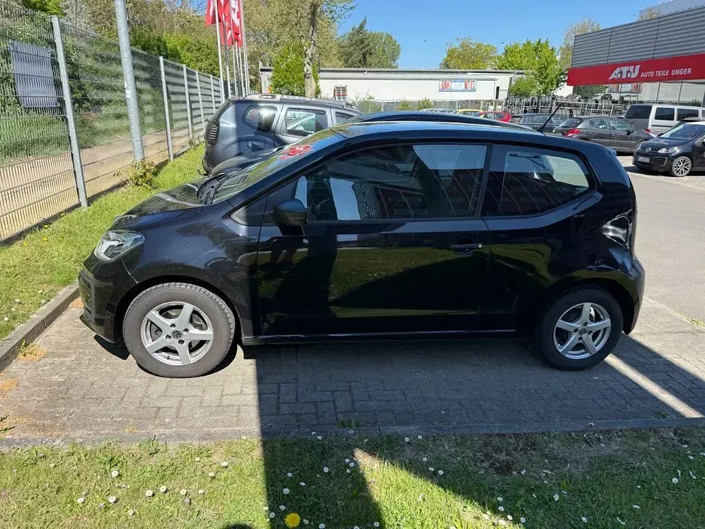 Usata VW up! 60 CV (44 kW) 2019 Nero Utilitaria