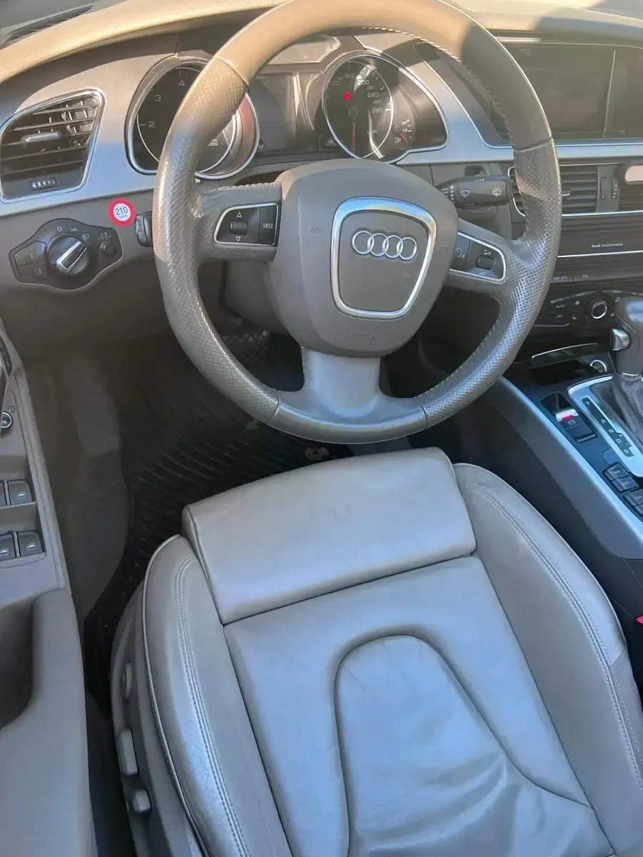 Używany Audi A5 Cabriolet 245 KM (180 kW) 2009 Brązowy Kabriolet