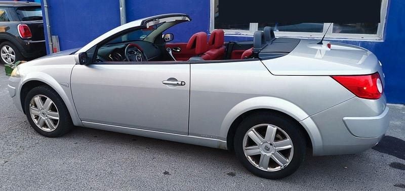 Gebraucht Renault Mégane Cabriolet 131 PS (96 kW) 2007 Silber Cabrio