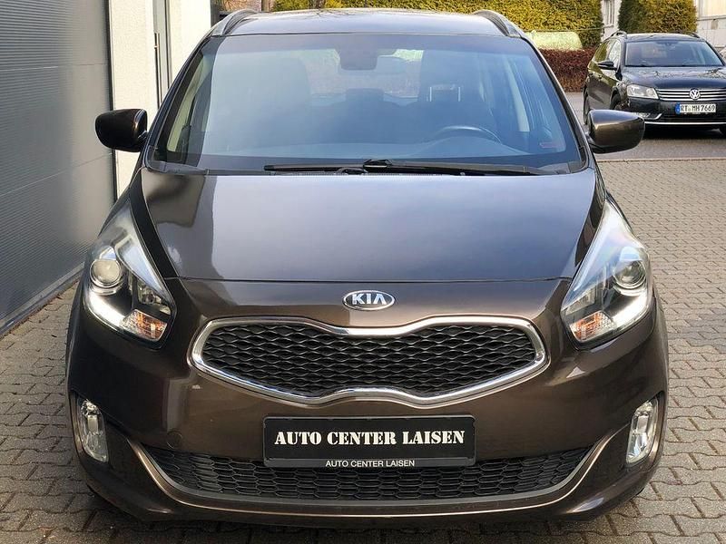 Gebraucht Kia Carens Edition 7 135 PS (99 kW) 2014 Braun Van / Kleinbus