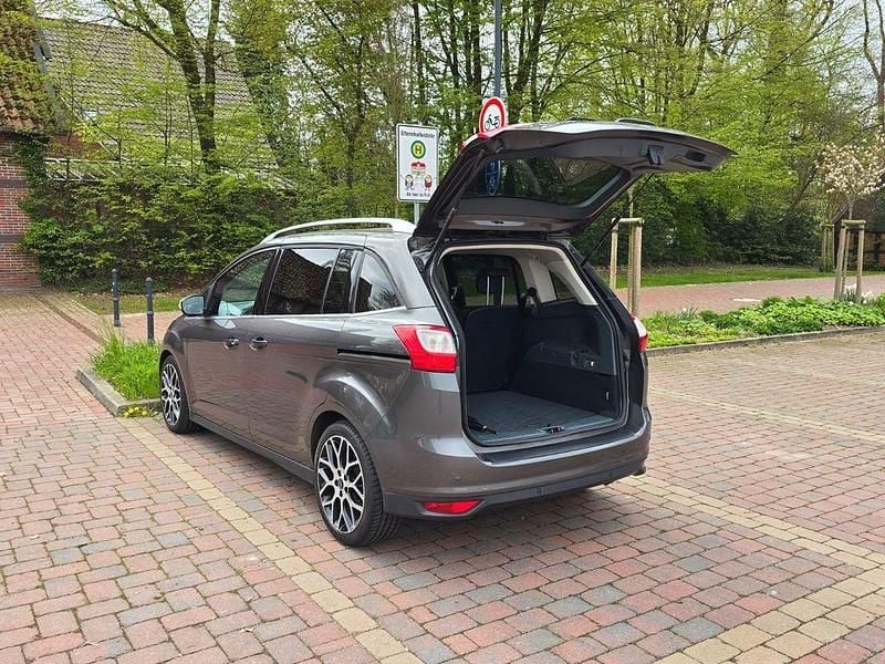 Gebraucht Ford C-MAX Titanium 150 PS (110 kW) 2015 Grau Van / Kleinbus