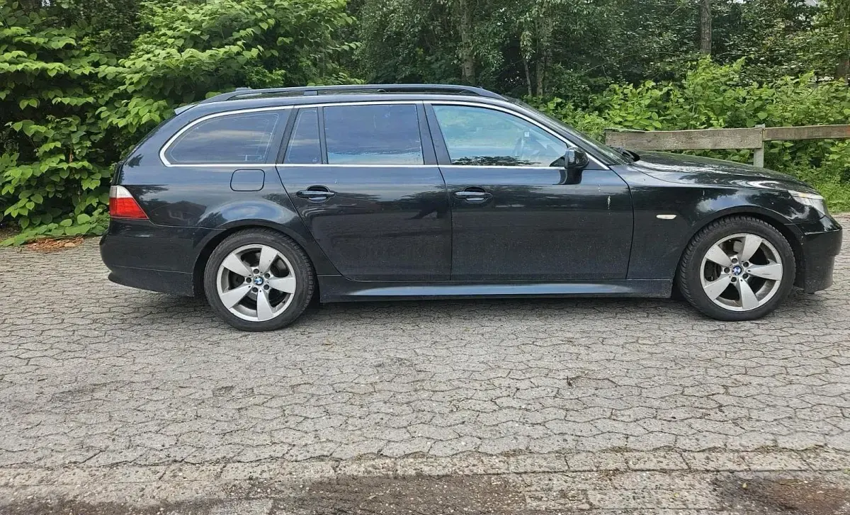 Gebraucht BMW 530 218 PS (160 kW) 2004 Schwarz Kombi