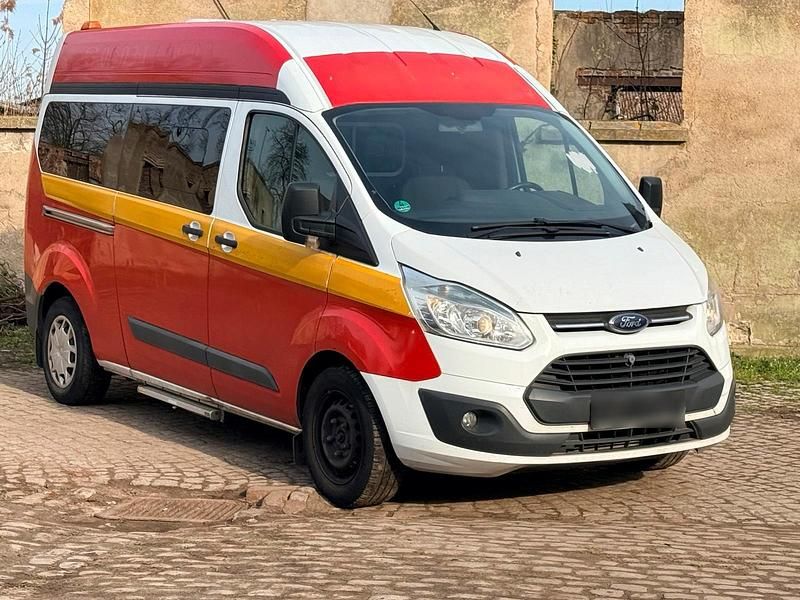 Second-hand Ford Transit 125 CP (91 kW) 2016 Alb Monovolum