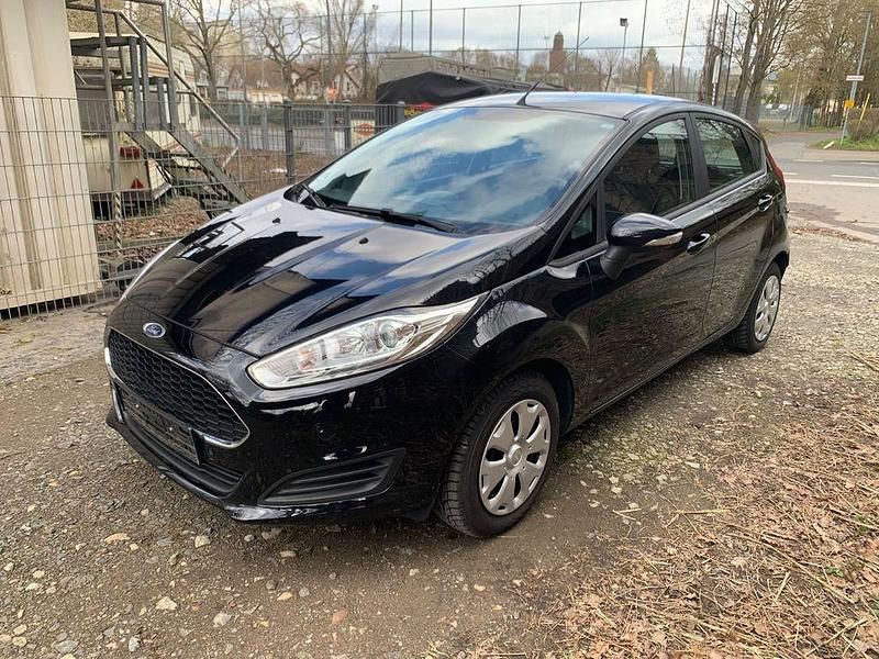 Gebraucht Ford Fiesta Trend 95 PS (69 kW) 2017 Schwarz Cabrio