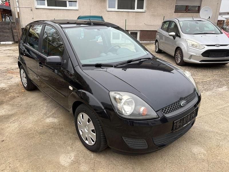 Gebraucht Ford Fiesta 69 PS (50 kW) 2008 Schwarz Kleinwagen