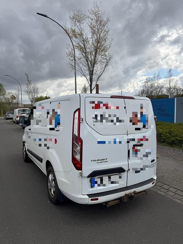 Gebraucht Ford Transit Custom 101 PS (74 kW) 2016 Weiß Van / Kleinbus