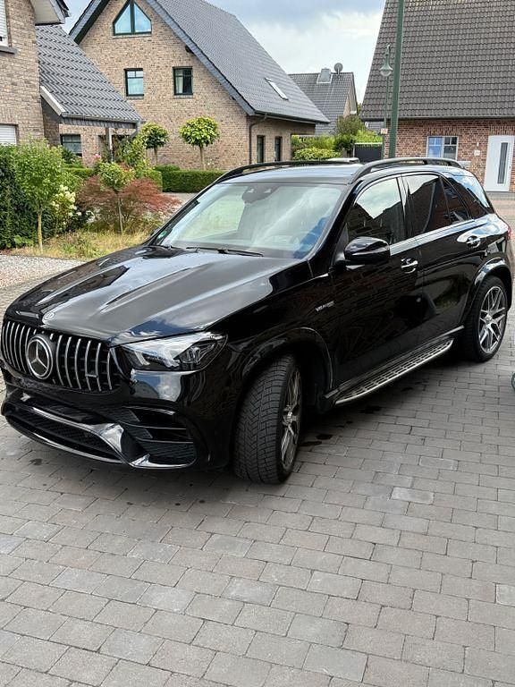 Schwarz Gebraucht 2023 Mercedes GLE63 AMG AMG SUV | 84.000 € (Guter Preis) - Bild 1/4