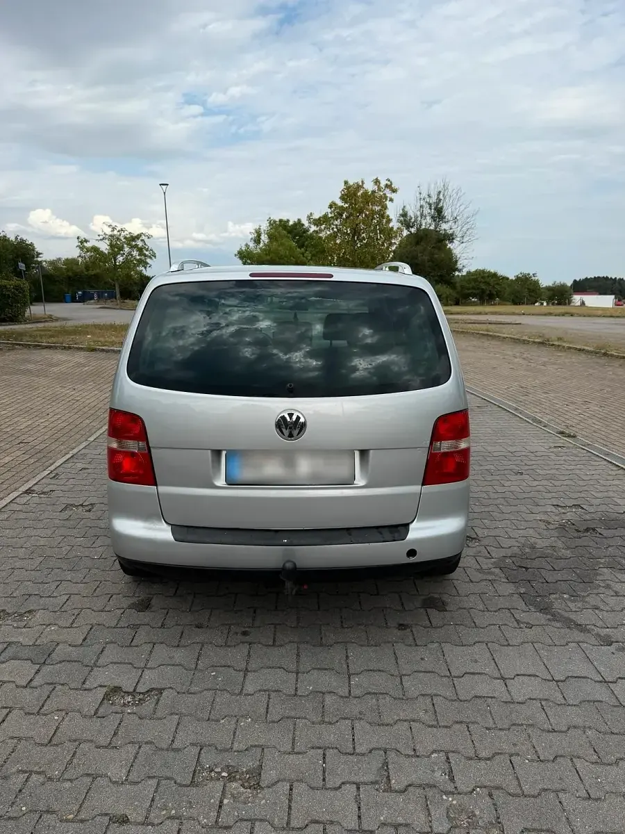 Gebraucht VW Touran 105 PS (77 kW) 2004 Van / Kleinbus