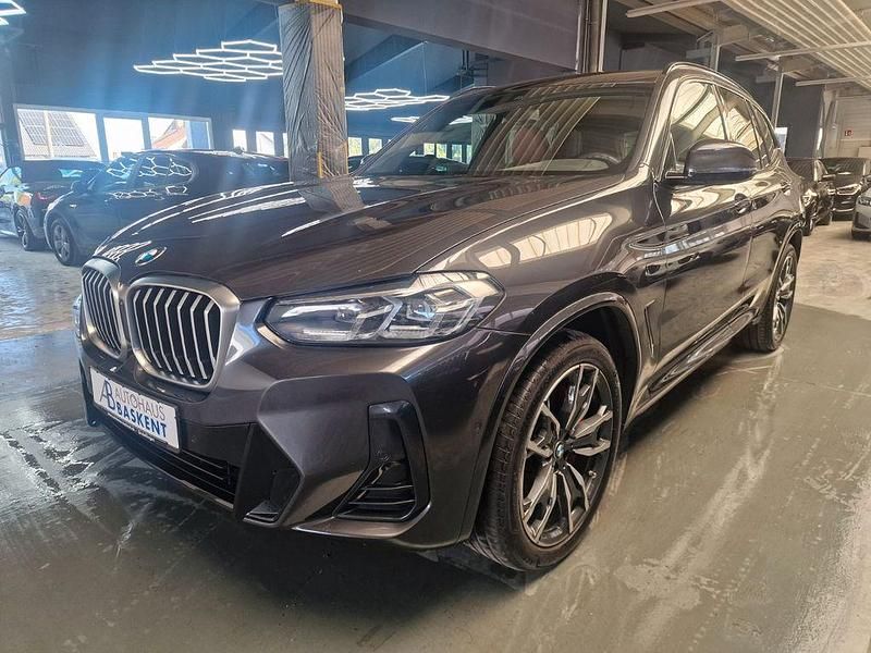 Grau Gebraucht 2022 BMW X3 M Sport SUV | 37.890 € (Fairer Preis) - Bild 1/2