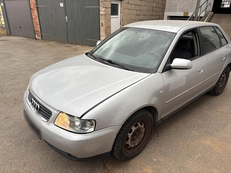 Gebraucht Audi A3 Basis 102 PS (75 kW) 2003 Silber Kleinwagen