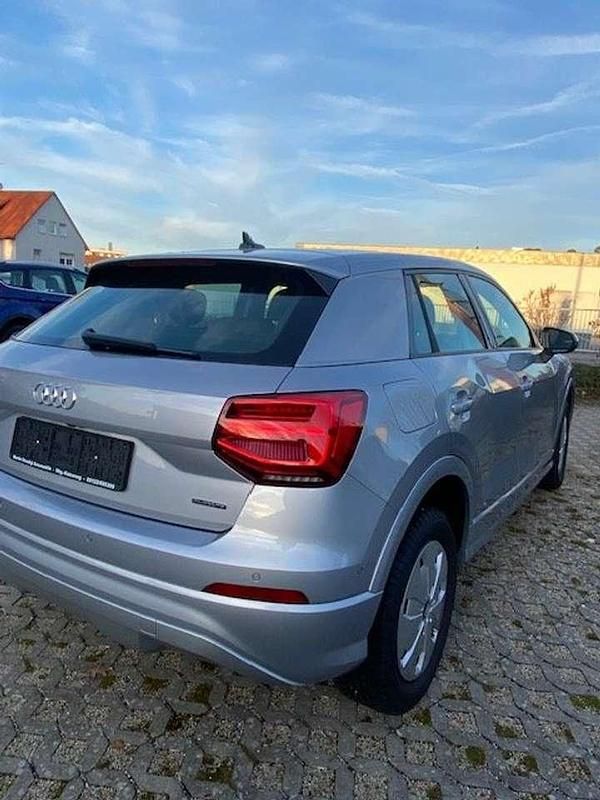 Gebraucht Audi Q2 Sport 190 PS (139 kW) 2019 Florettsilber metallic SUV