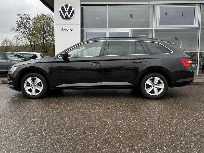 Gebraucht Skoda Superb 150 PS (110 kW) 2023 Schwarz Kombi