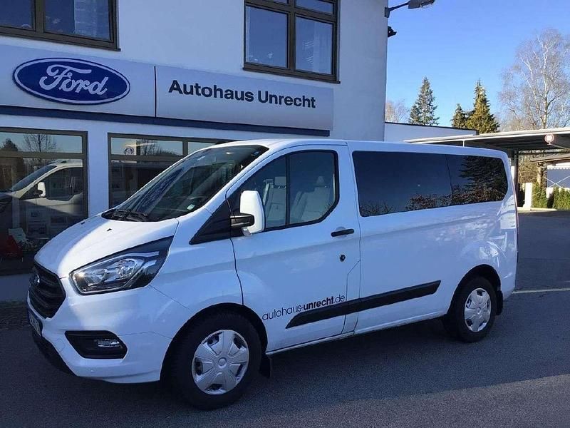 Gebraucht Ford Transit Custom Trend 131 PS (96 kW) 2023 Frostweiß Kombi