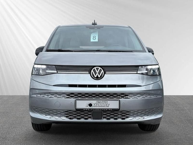 Second-hand VW Multivan Life 150 CP (110 kW) 2024 Monovolum